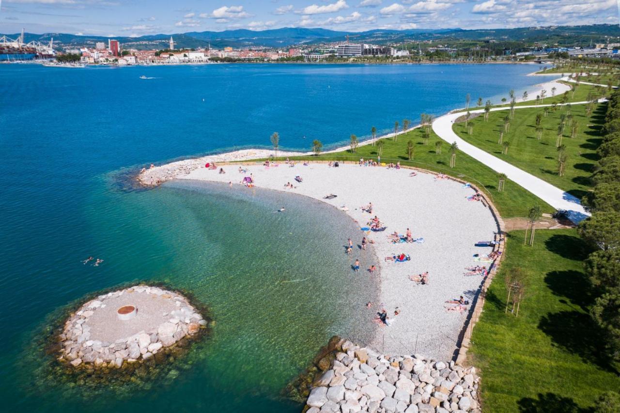 Bivalvia Apartments Koper Eksteriør bilde