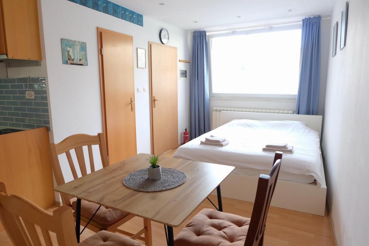 Bivalvia Apartments Koper Eksteriør bilde